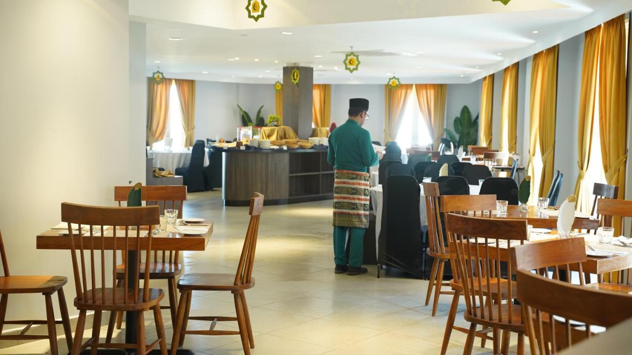 Kaizen Hotel & Suites Melaka Buitenkant foto