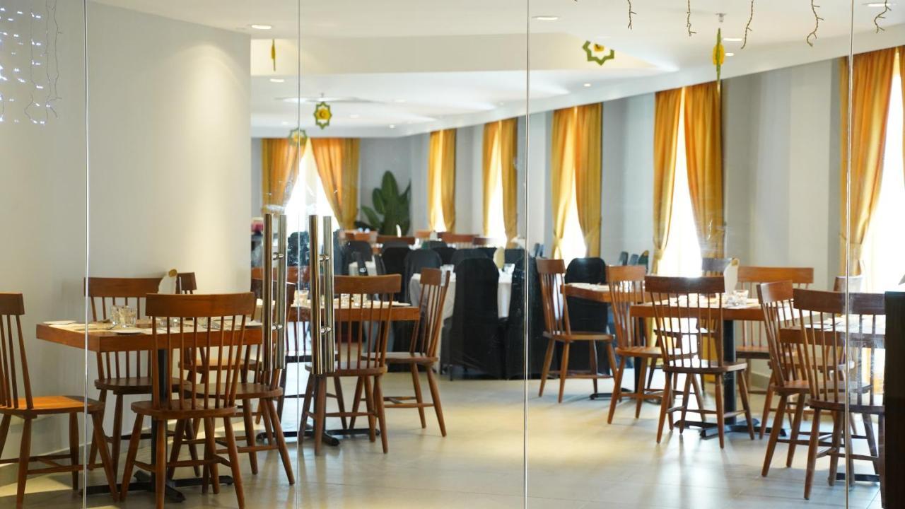 Kaizen Hotel & Suites Melaka Buitenkant foto