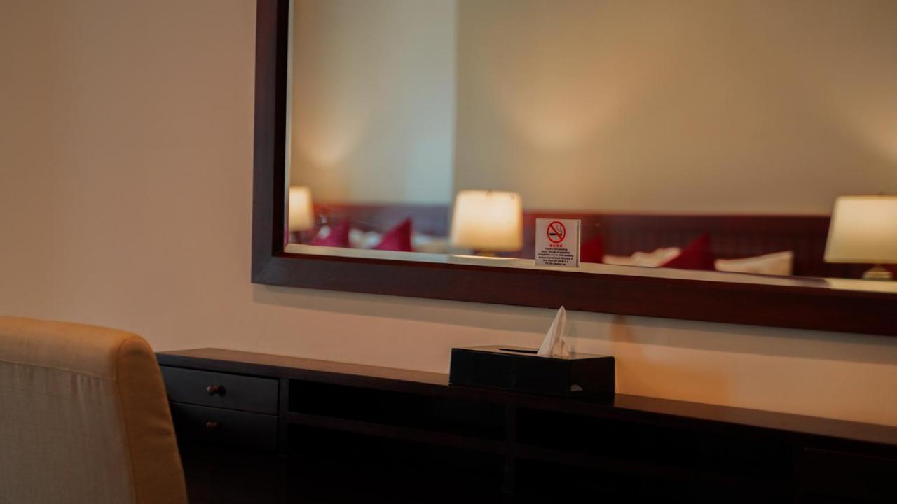 Kaizen Hotel & Suites Melaka Buitenkant foto